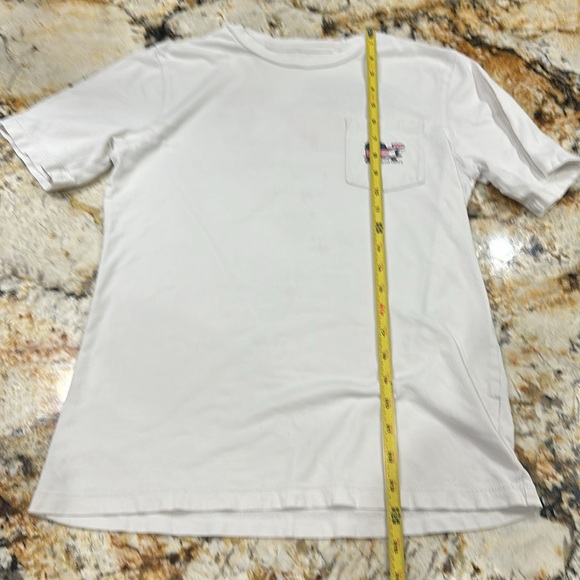 Vineyard vines. Youth size LARGE WHALE TEE SHIRT. skateboard design. Used - Picture 7 of 7